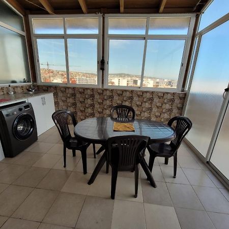 Elegant 2-Bedroom Tangiers City Appartment With Beautiful Terrace Exterior foto